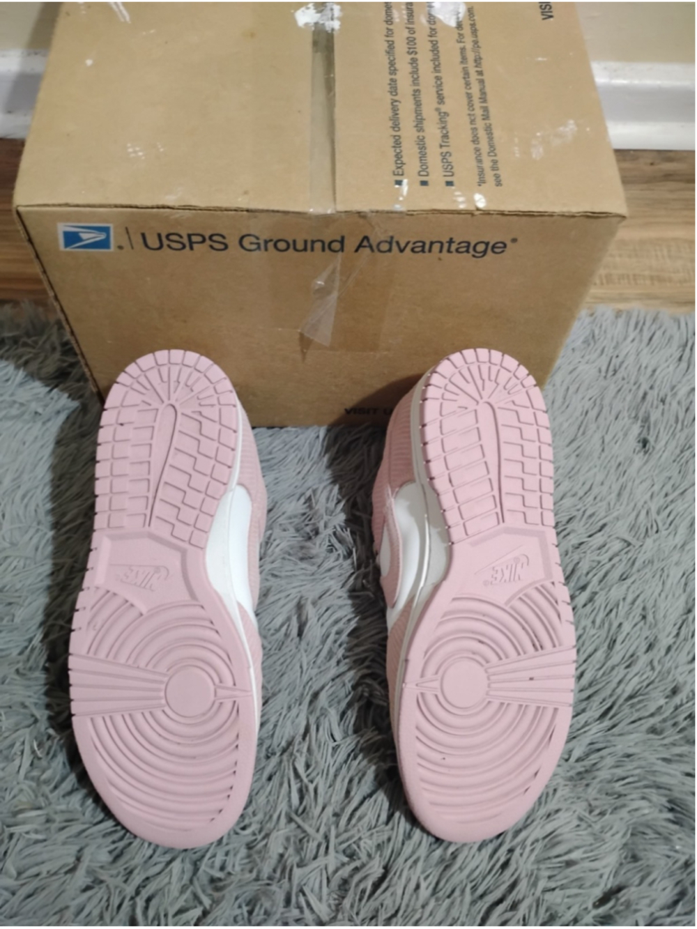 Nike Dunk Low Women Size 10 Pink Corduroy White/Pink Sneakers FN7167-100 - Picture 6 of 12